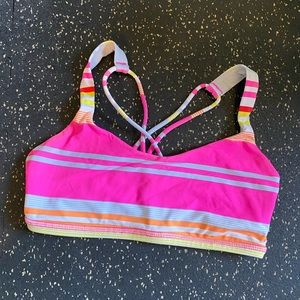 Lululemon free to be bra
